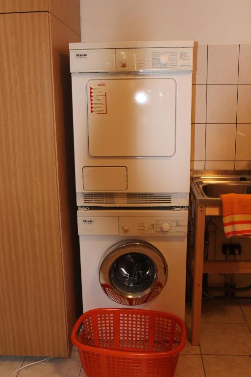 Kuchyň nebo kuchyňský kout v ubytování Ferienhaus Pepi