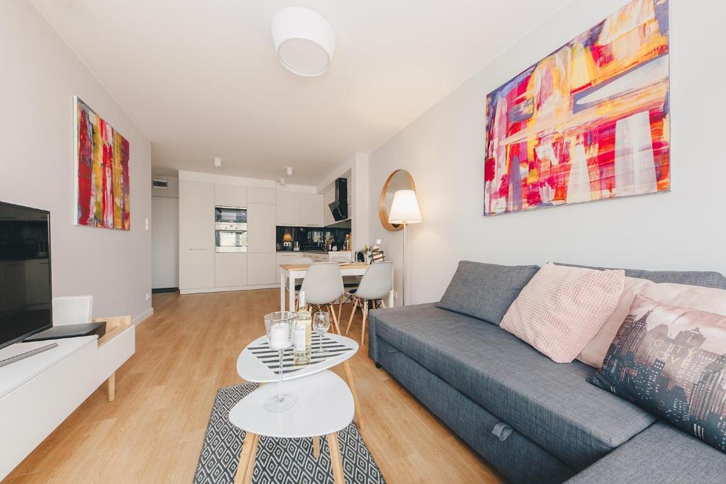 Posezení v ubytování oompH Warsaw Downtown Apartments