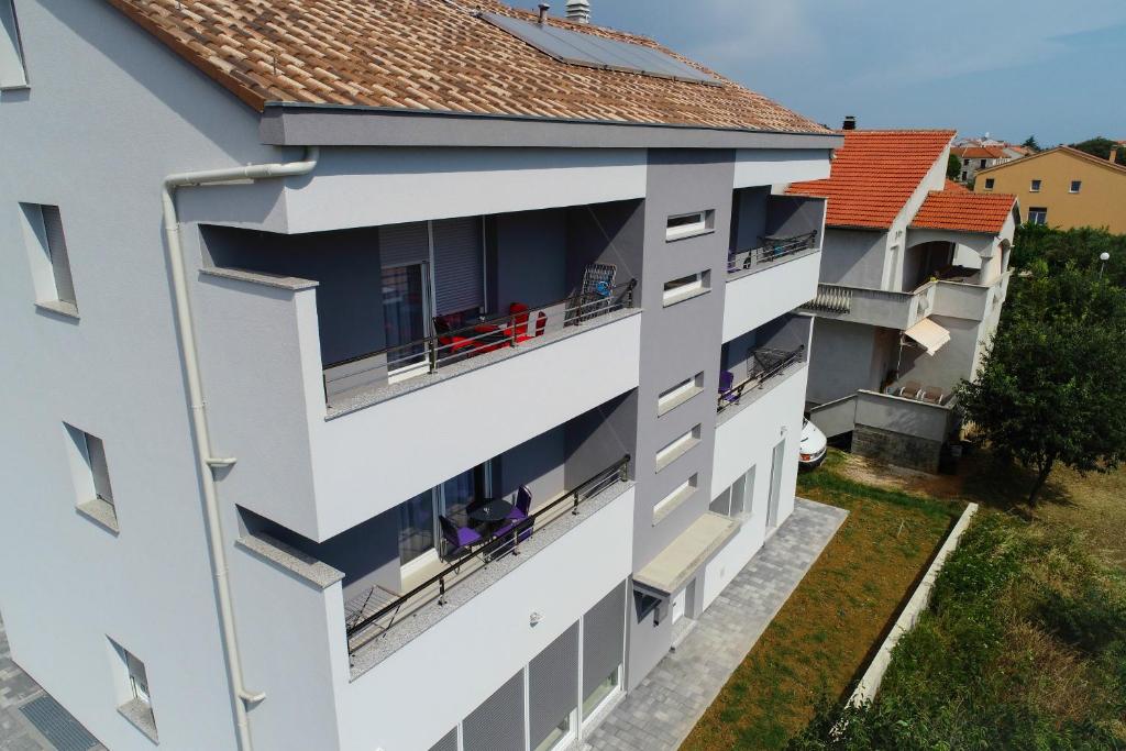 Budova, kde se apartmán nachází