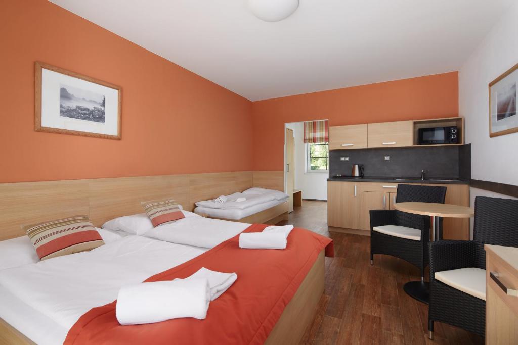 Posteľ alebo postele v izbe v ubytovaní JBX Resort Hotel Albatros