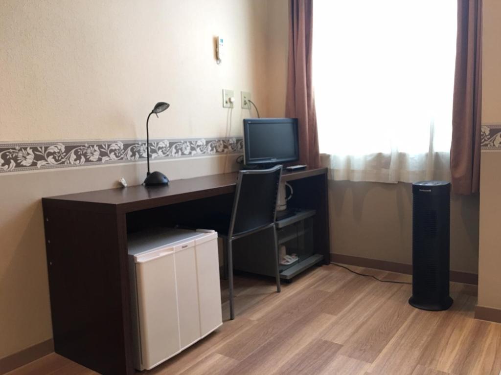 Business Hotel La Firenze - Eenpersoonskamer Met Bad - Niet Roken