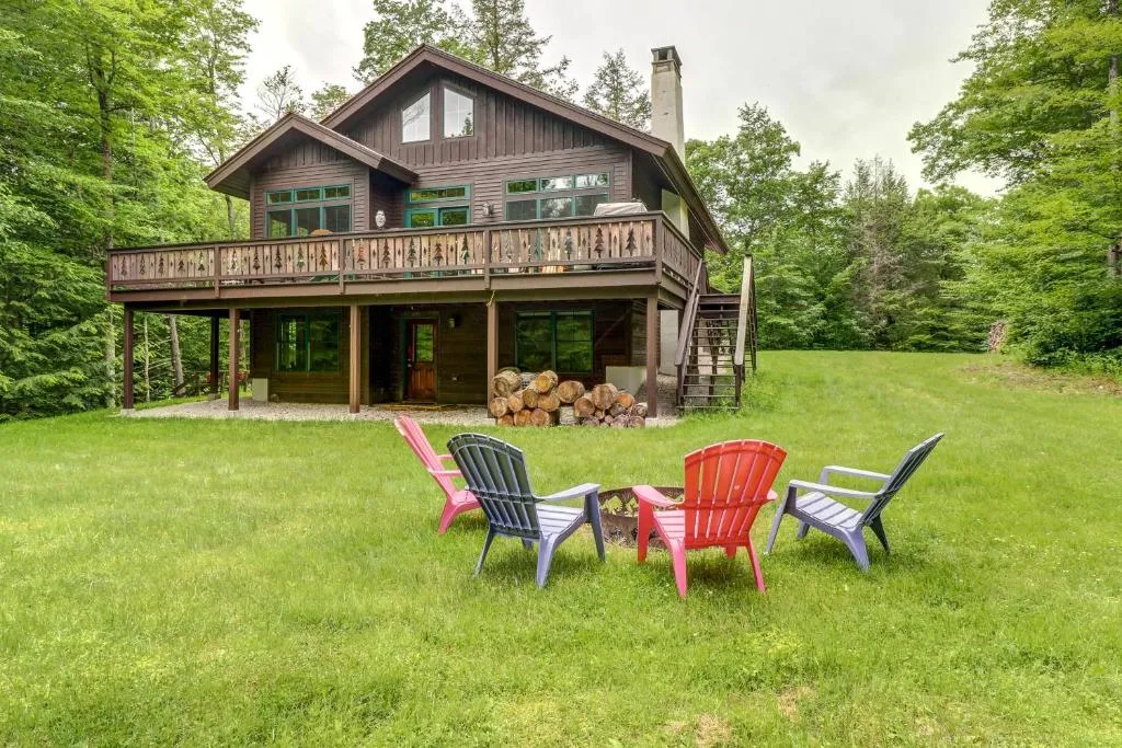 Hawk Pond Lodge, Plymouth, United States