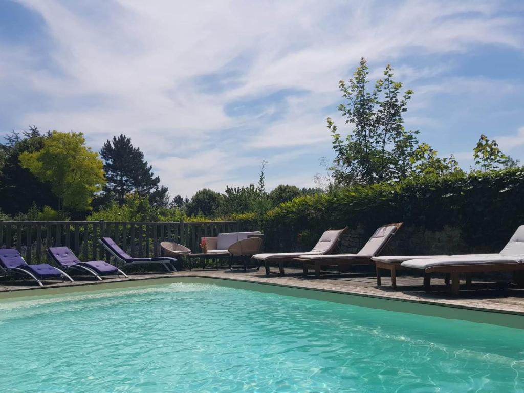 Imagem da galeria de Hotel L'Aunette Cottage em Chamant