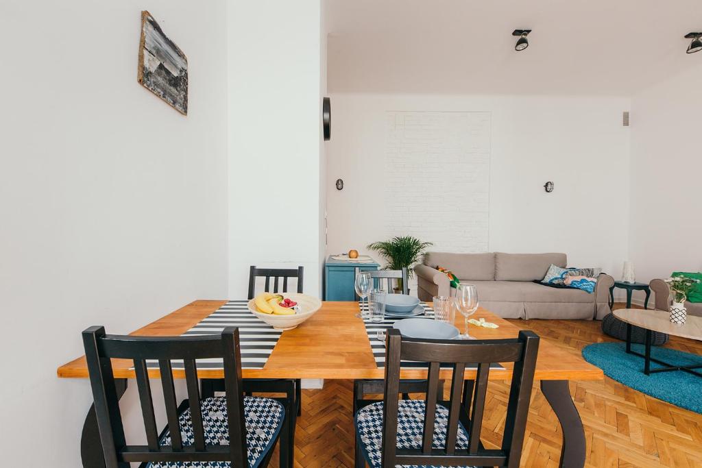 oompH Warsaw Central Elegant Apartment - 8