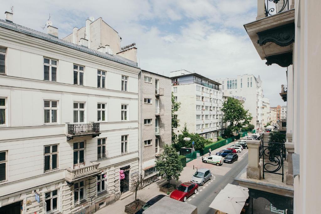 oompH Warsaw Central Elegant Apartment - 18