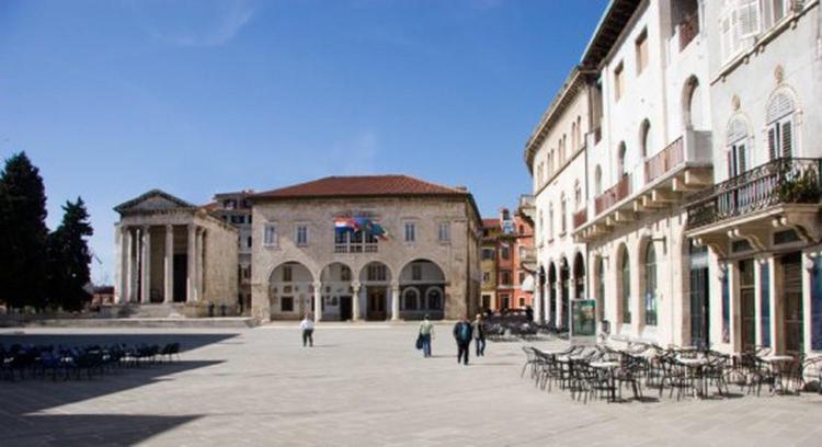 Budova, kde se apartmán nachází