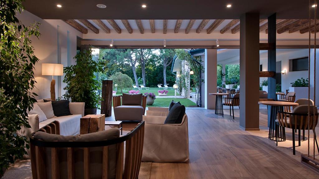 Posezení v ubytování Hotel Terme Neroniane