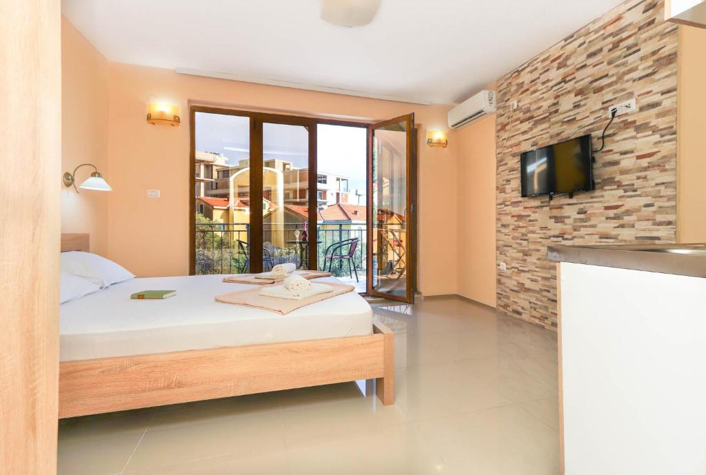 Jovan Apartments - 19