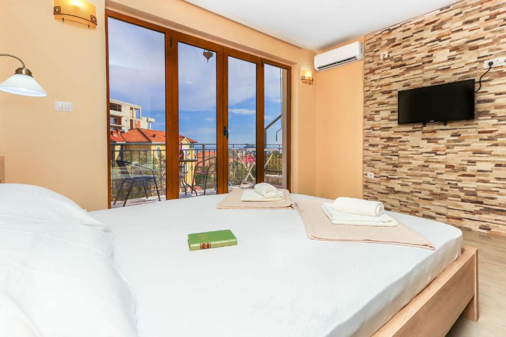 Jovan Apartments - 18