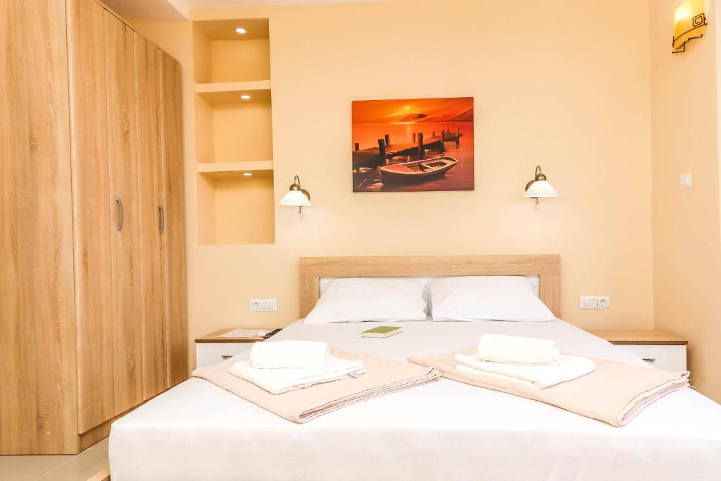 Jovan Apartments - 13