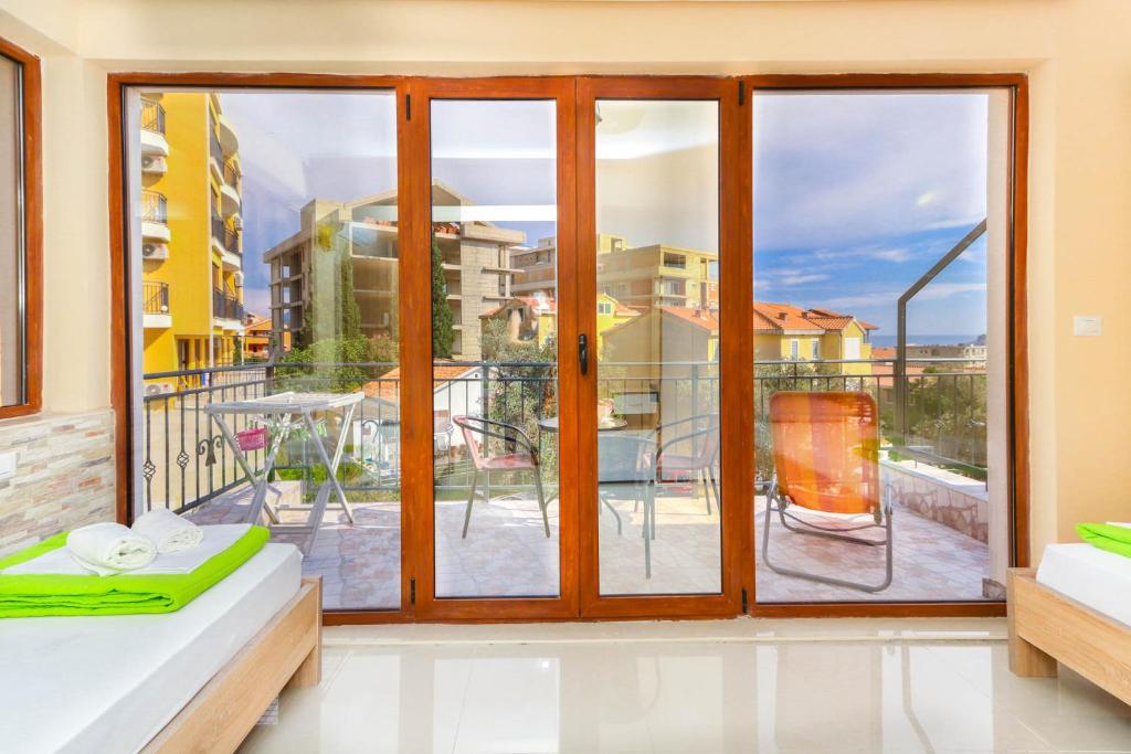 Jovan Apartments - 8