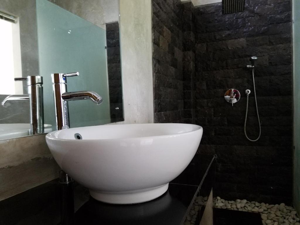 Angsoka Bungalow - 9