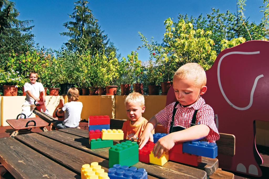 Děti v ubytování Hotel Tiroler Kreuz