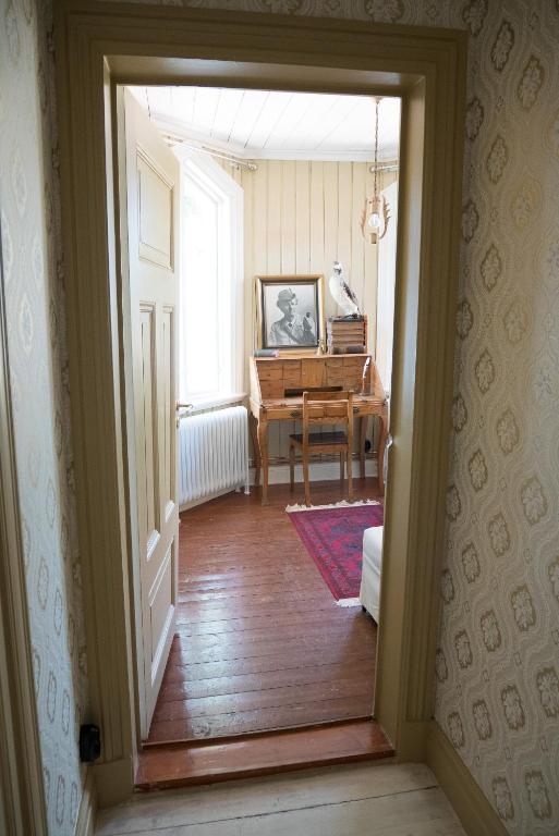 TV a/nebo společenská místnost v ubytování Warfsholm