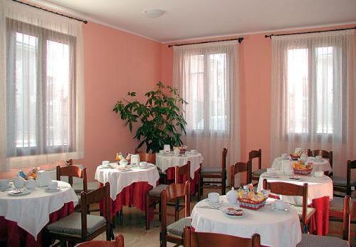 Restaurace v ubytování Hotel Altieri