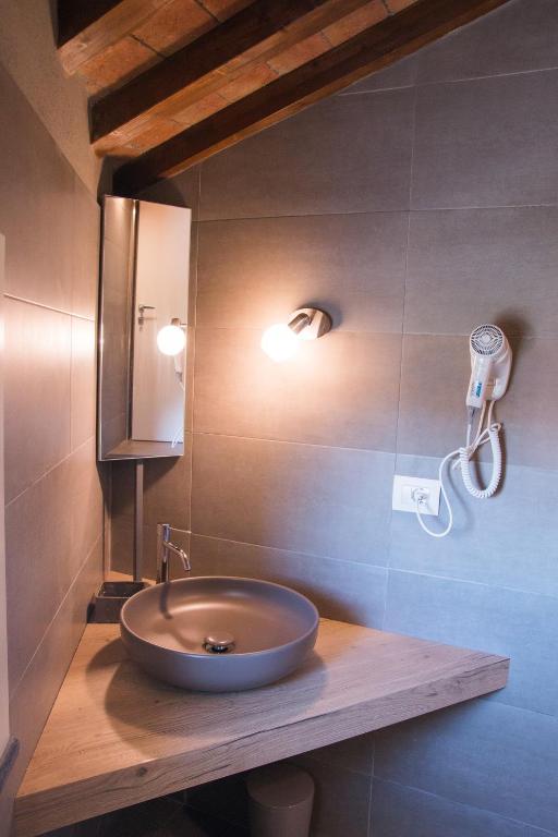 B&B SILVIA - Dreibettzimmer Mit Eigenem Bad