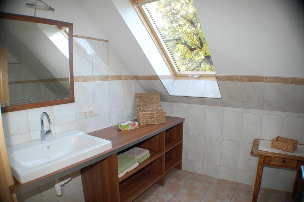 A bathroom at Urlaub am Zechnerhof