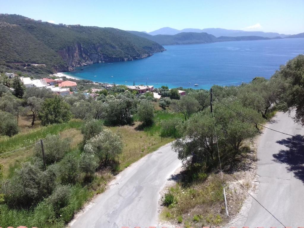 Fountas Studios - 16