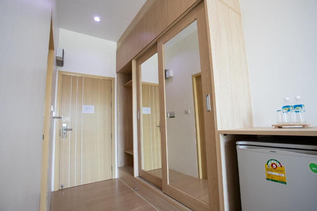 O2 Hotel Lopburi - Salle Jumelle Supérieure