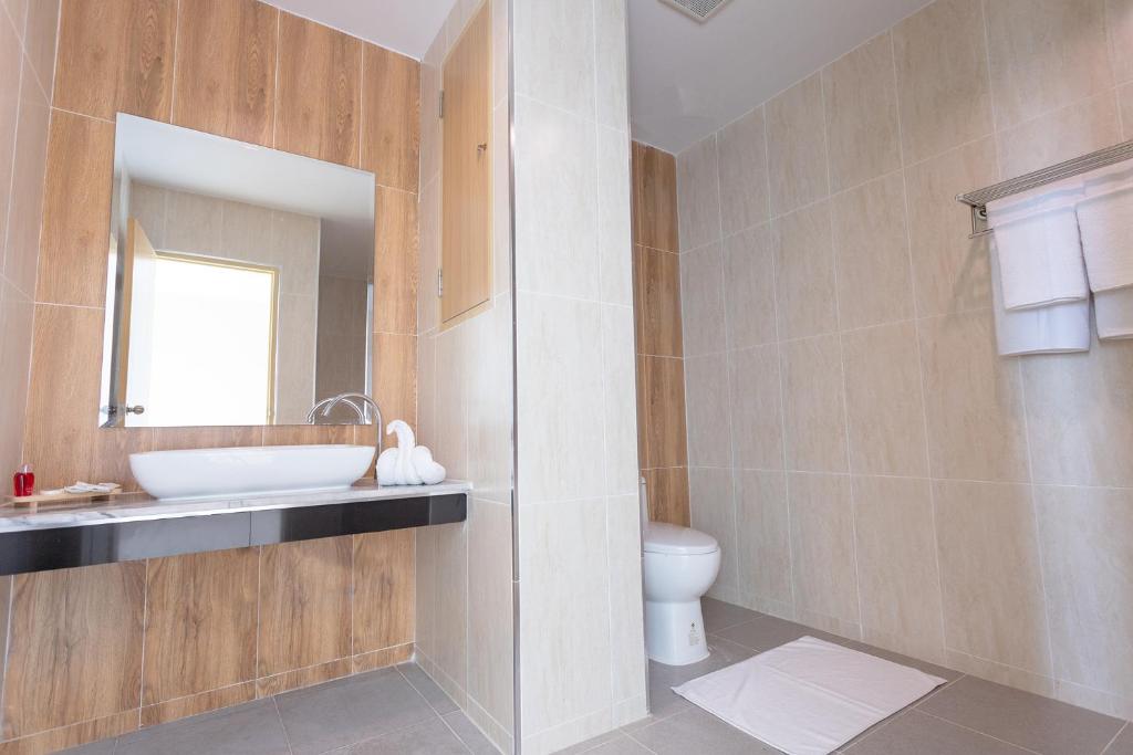 O2 Hotel Lopburi - Chambre Double De Luxe