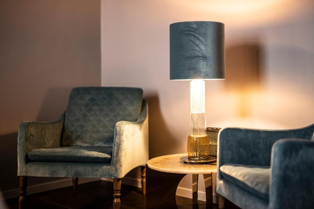 Posezení v ubytování Hotel Flora