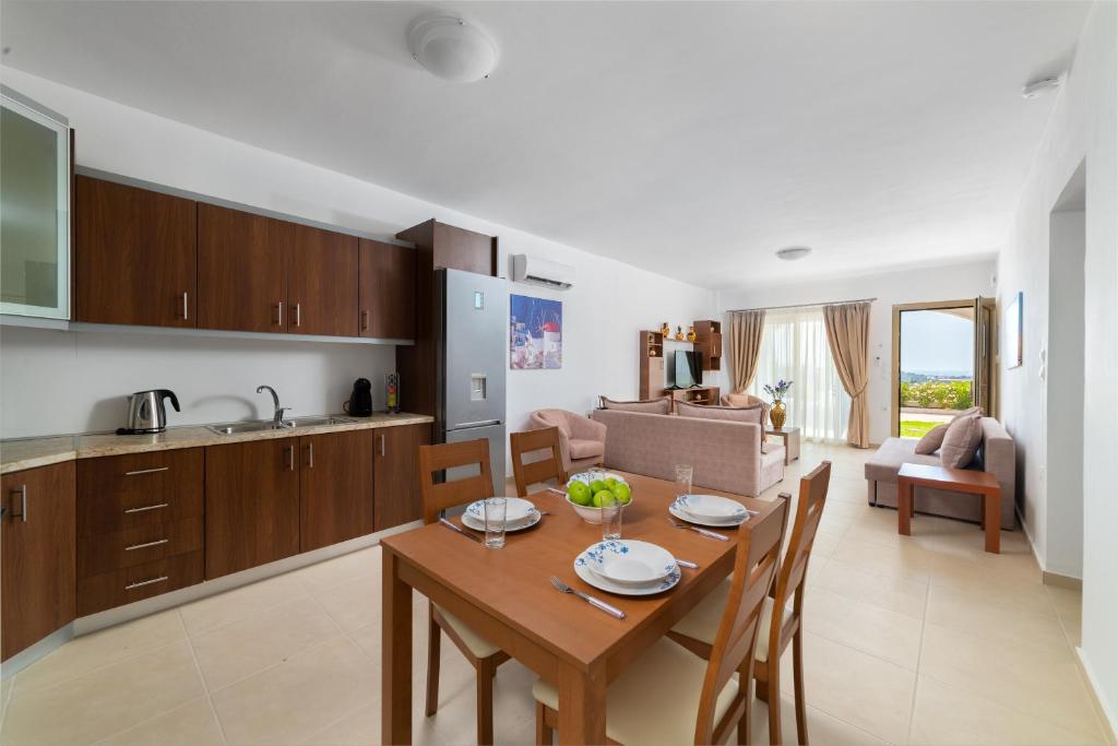 Köök või kööginurk majutusasutuses Kolymbia Village