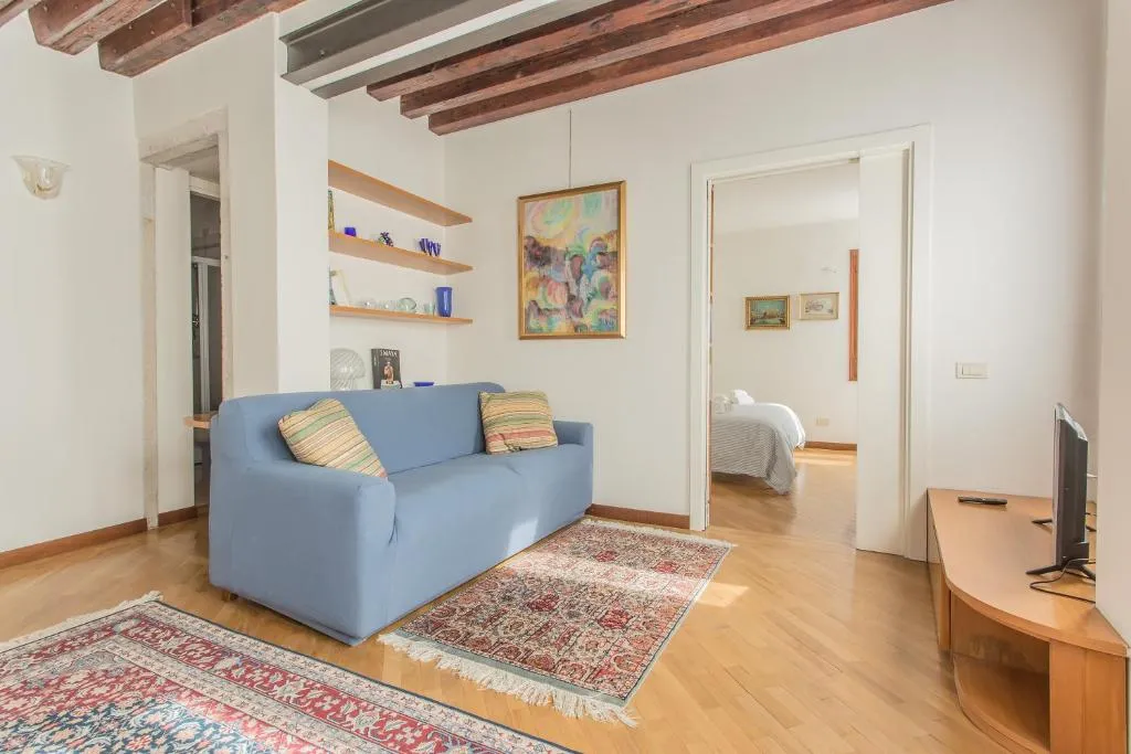 Casa Vivian San Marco, Venice, Italy
