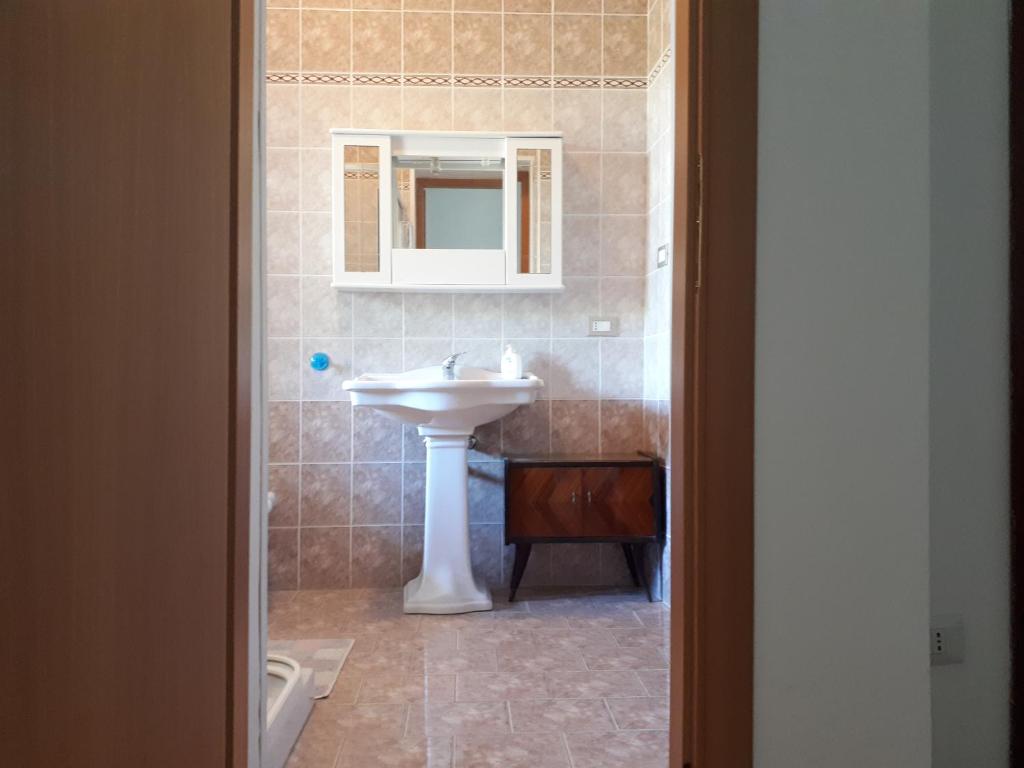 Affittacamere delle rose - Double Room With Extra Bed