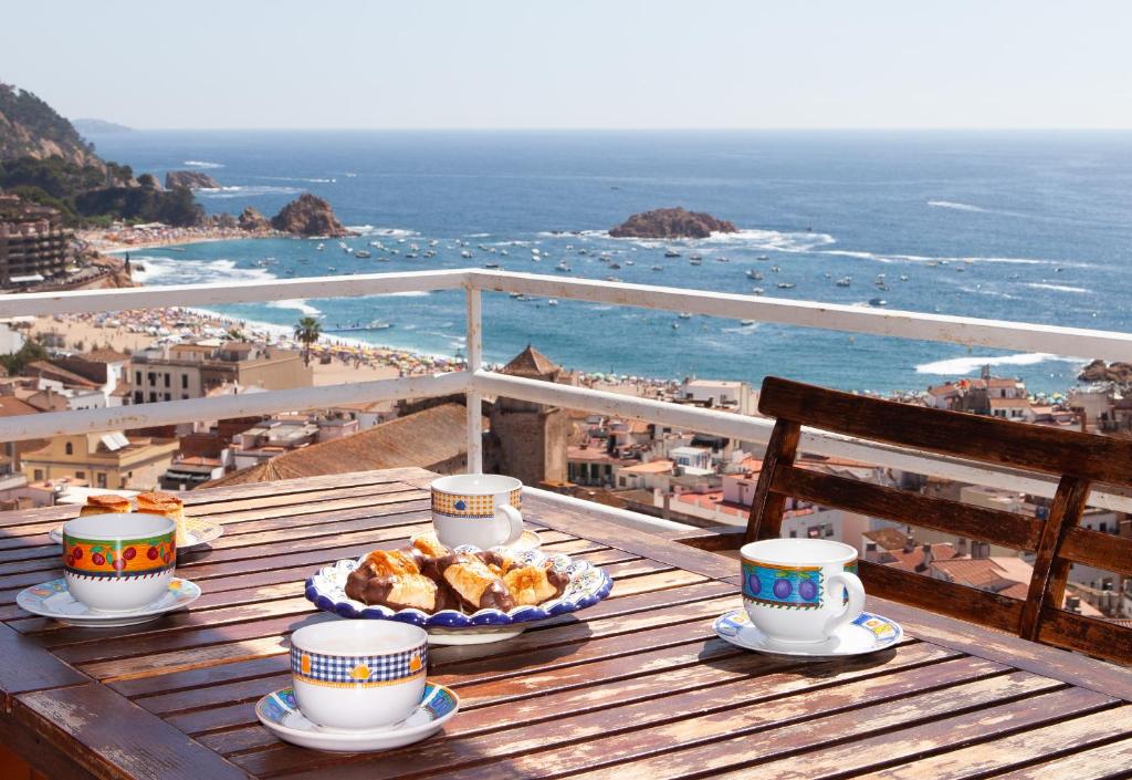 Lets Holidays Apartment Costa Brava, Tossa de Mar ...