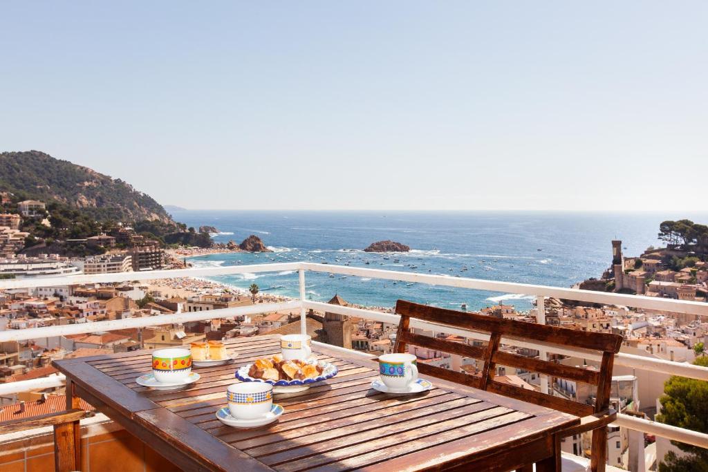 Lets Holidays Apartment Costa Brava, Tossa de Mar ...