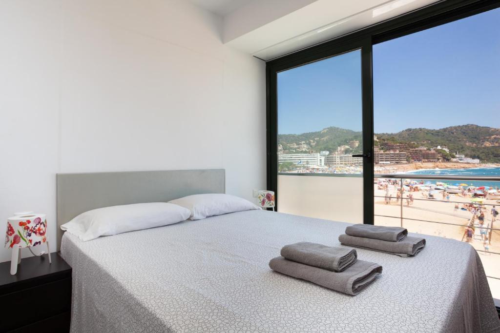 Lets Holidays Passeig del Mar, Tossa de Mar – Bijgewerkte ...