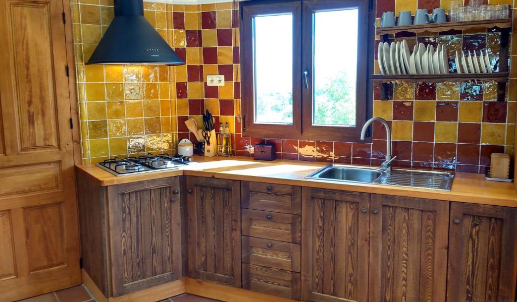 Kuchyň nebo kuchyňský kout v ubytování Cortijo Algabia
