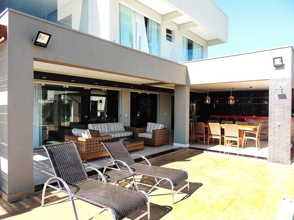  Suites de Luxo Paraíso de Minas Escarpas