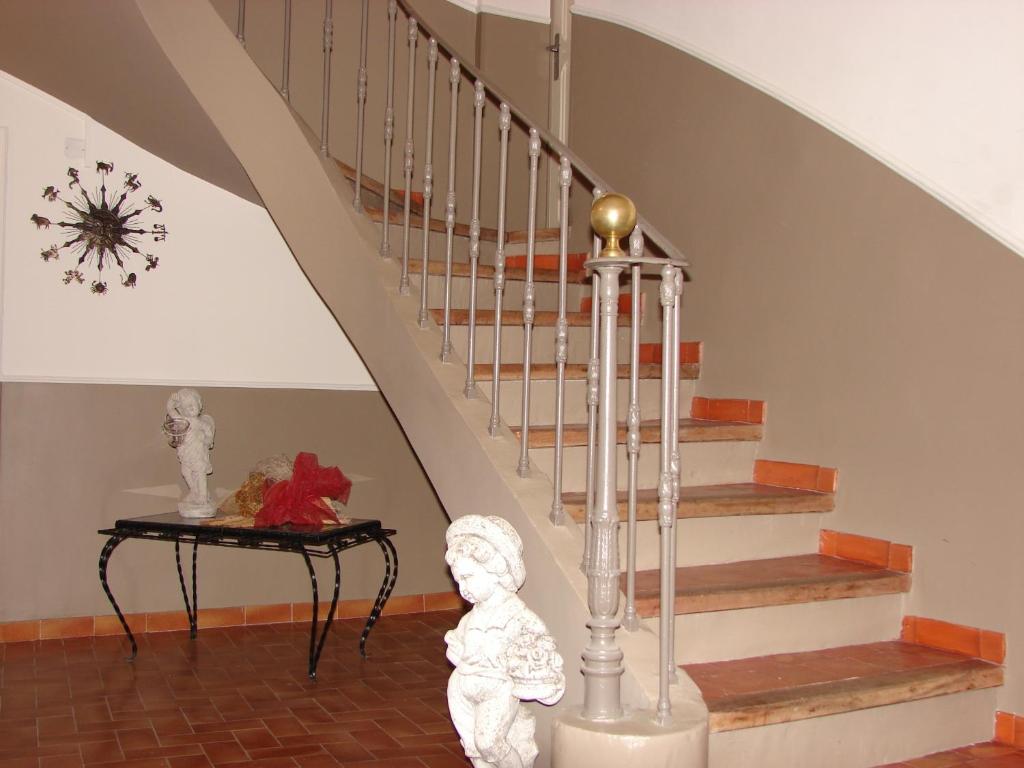 Fotografie z fotogalerie ubytování Hôtel Le Siècle v destinaci Mazan