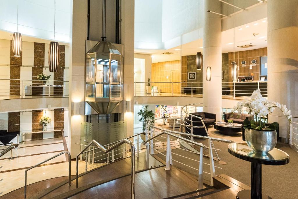  Hotel Boulevard