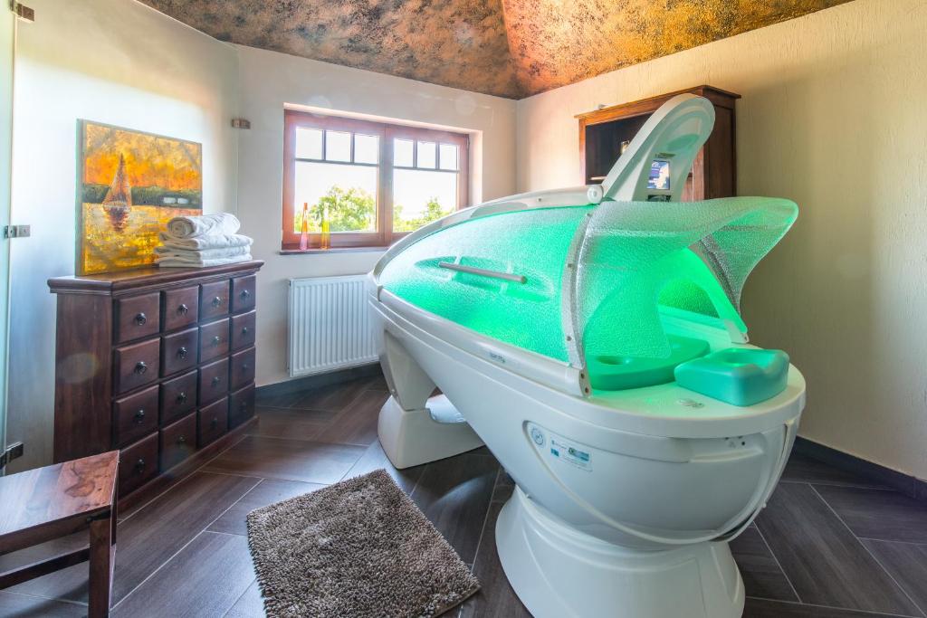 Słoneczny Dwór - 2