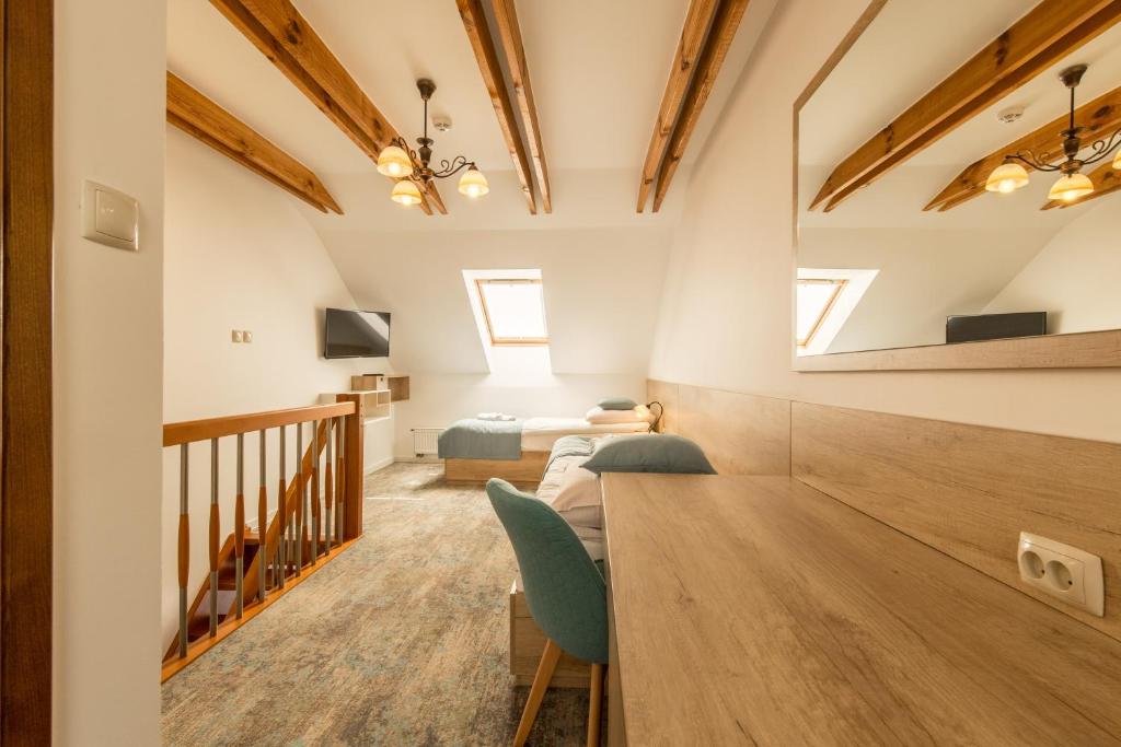 Słoneczny Dwór - 13