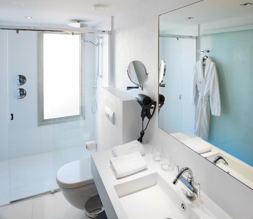 Catalonia Portal de l'Angel - 14