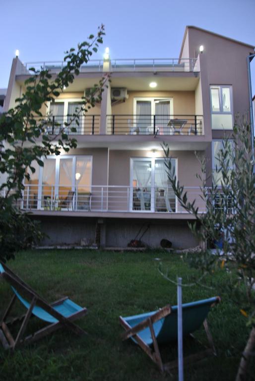 Zgrada u kojoj se nalazi apartman