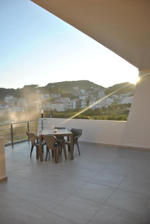 Pogled na planinu ili pogled na planinu iz apartmana