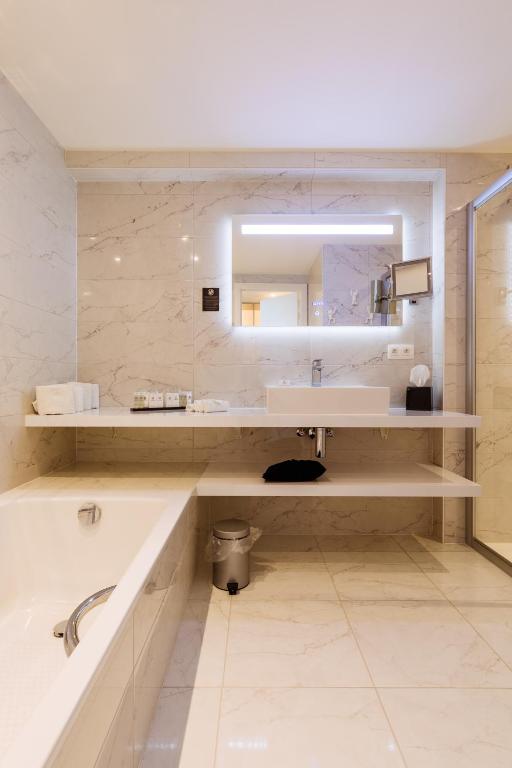 Koupelna v ubytování C-Hotels Andromeda