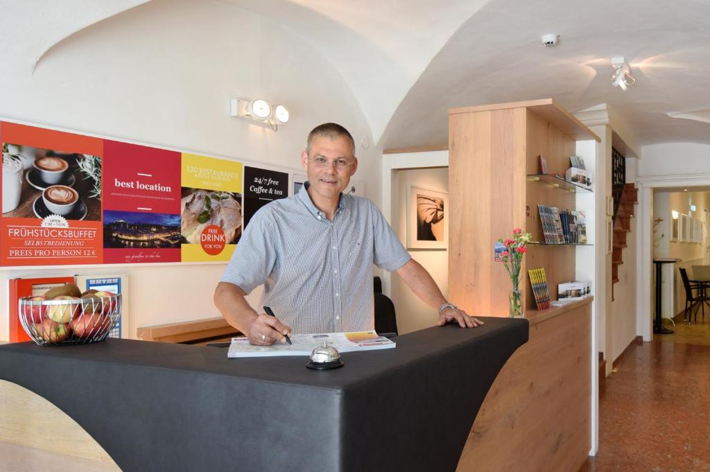Hostia v ubytovaní Hotel Krone 1512