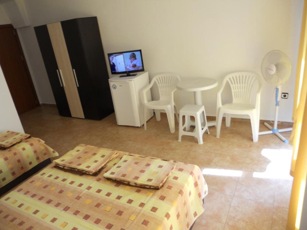 Postel nebo postele na pokoji v ubytování Guest House "Tania"