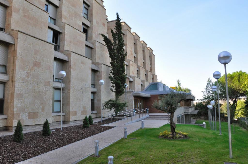 Budova, kde se studentské koleje nachází