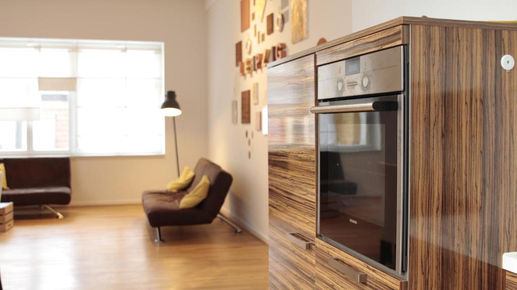 Kuchyň nebo kuchyňský kout v ubytování Five Elements Hostel Leipzig