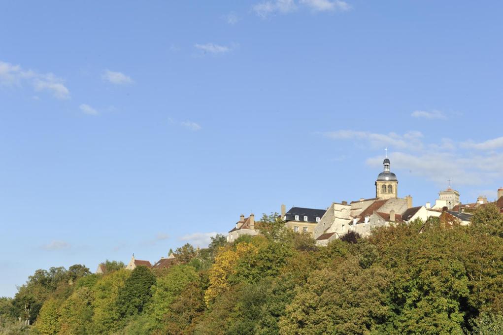 Fotografie z fotogalerie ubytování Le Compostelle v destinaci Vézelay