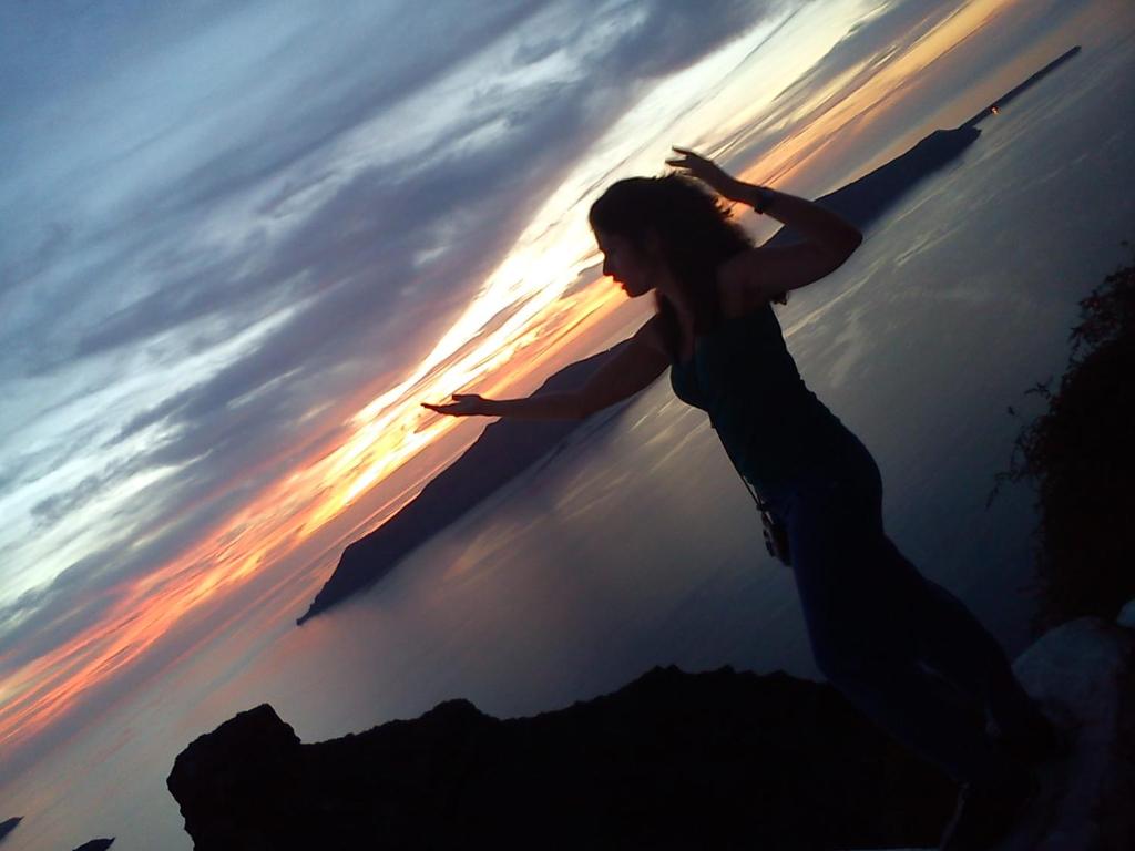 Heliades Apartments Santorini photo 2