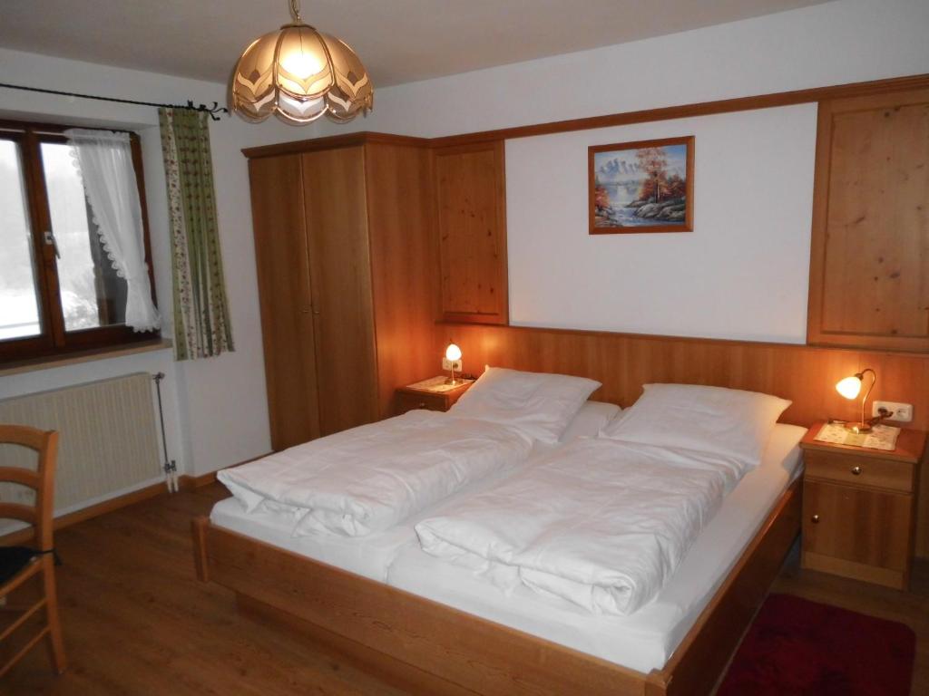 Postel nebo postele na pokoji v ubytování Liebertingerhof