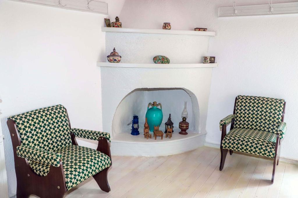 A seating area at Ninas Country House