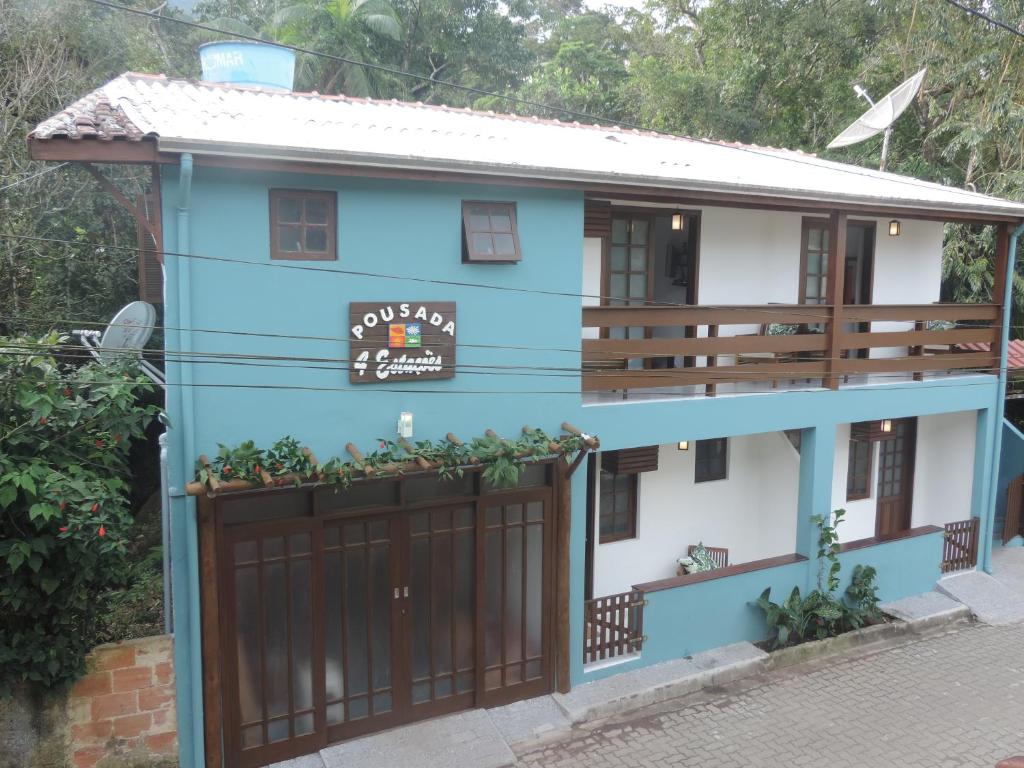  Pousada Quatro Estacoes